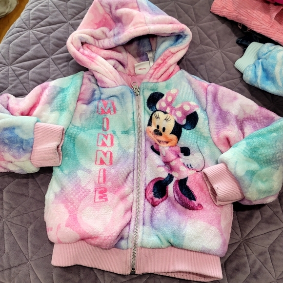 ♥️5 For $25DISNEY MINNIE MOUSE Cozy zip up jacket with hood and pockets size 4T - Picture 3 of 14